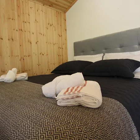 Orman Evi Lugina E Shengjergjit ,bujtinat